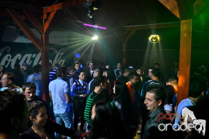 Party la maxim în Disco Faház,