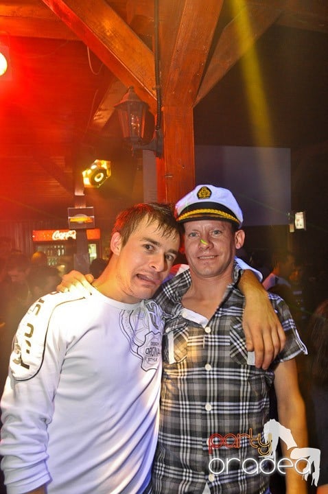 Party la maxim în Disco Faház,