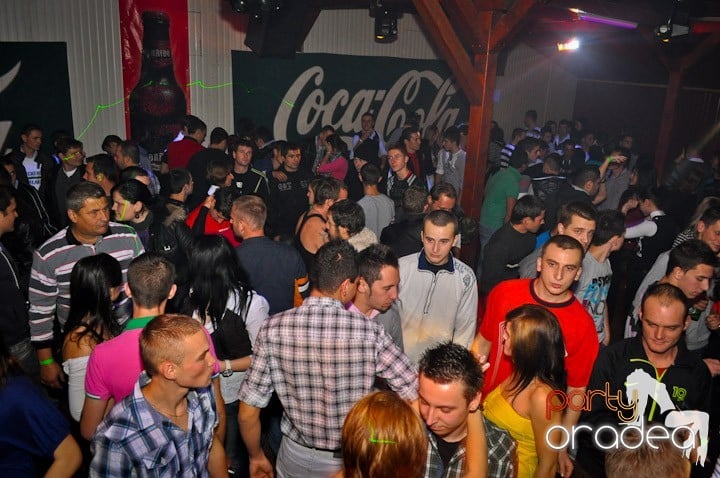 Party la maxim în Disco Faház,
