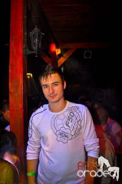 Party la maxim în Disco Faház,