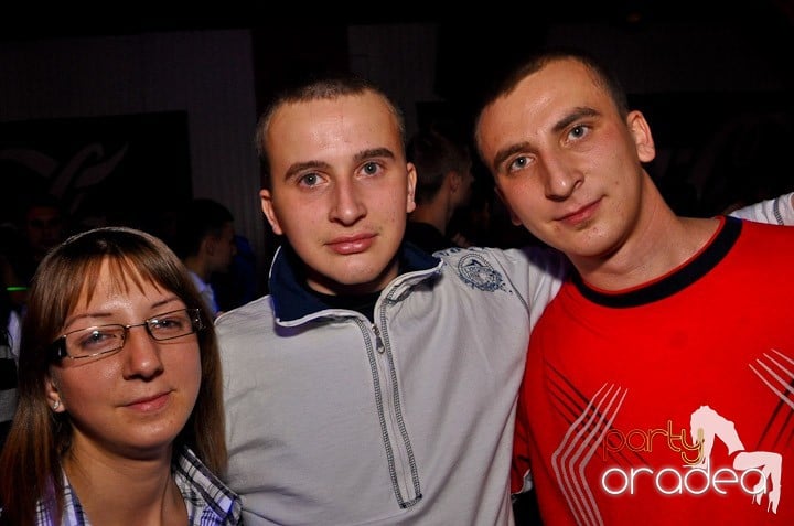 Party la maxim în Disco Faház,