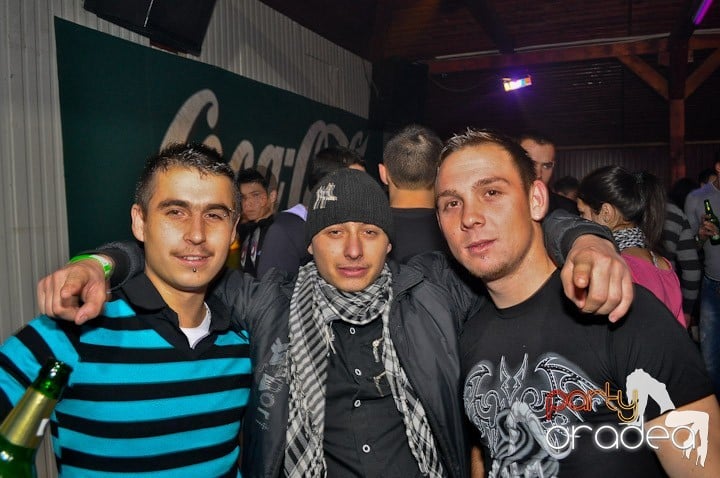 Party la maxim în Disco Faház,