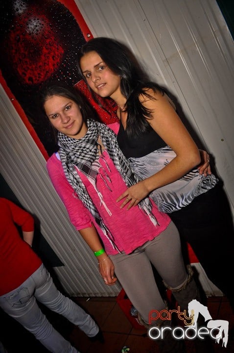 Party la maxim în Disco Faház,