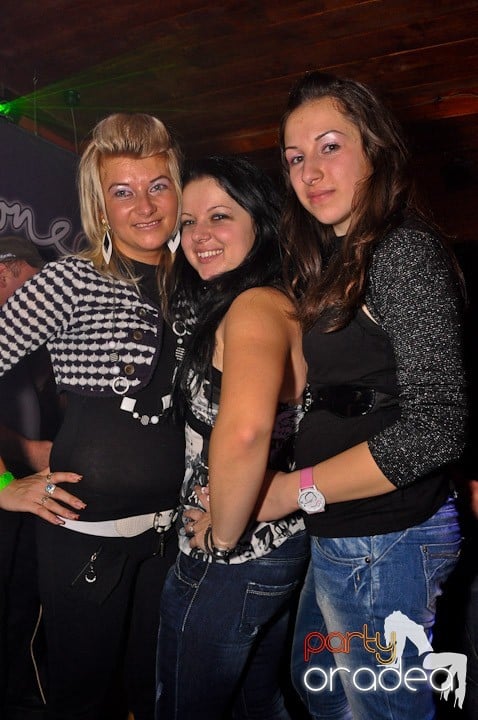 Party la maxim în Disco Faház,