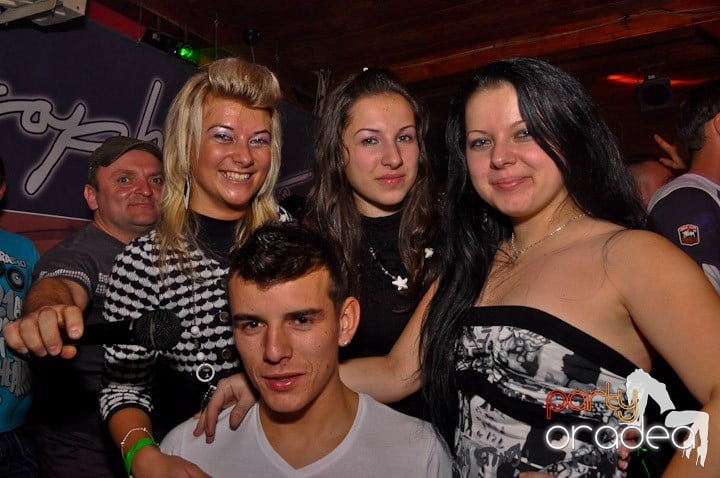 Party la maxim în Disco Faház,