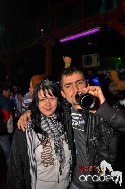Party la maxim în Disco Faház,