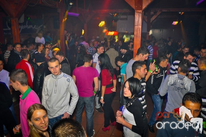 Party la maxim în Disco Faház,