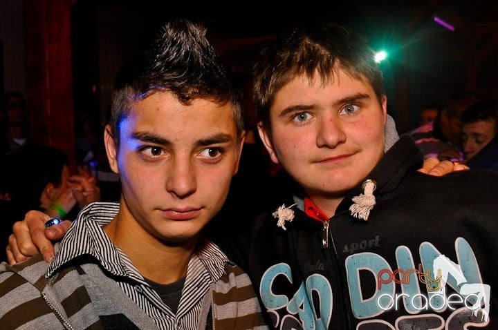 Party la maxim în Disco Faház,