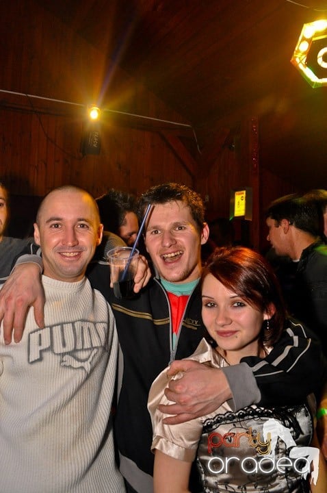 Party la maxim în Disco Faház,