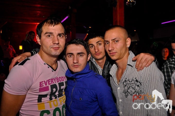 Party la maxim în Disco Faház,