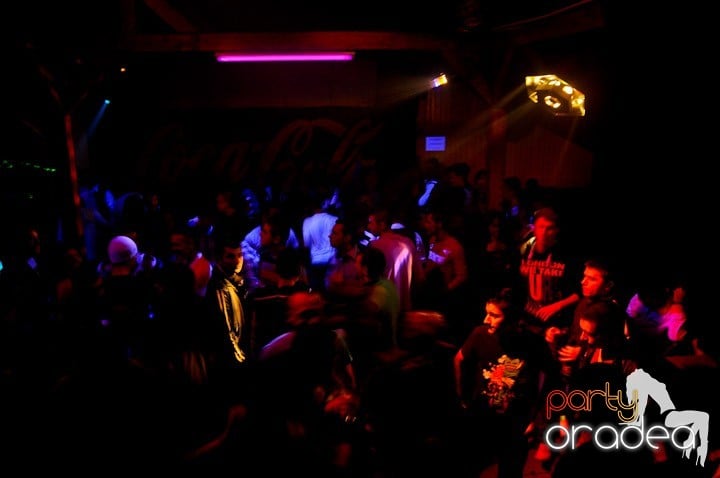 Party la maxim în Disco Faház,
