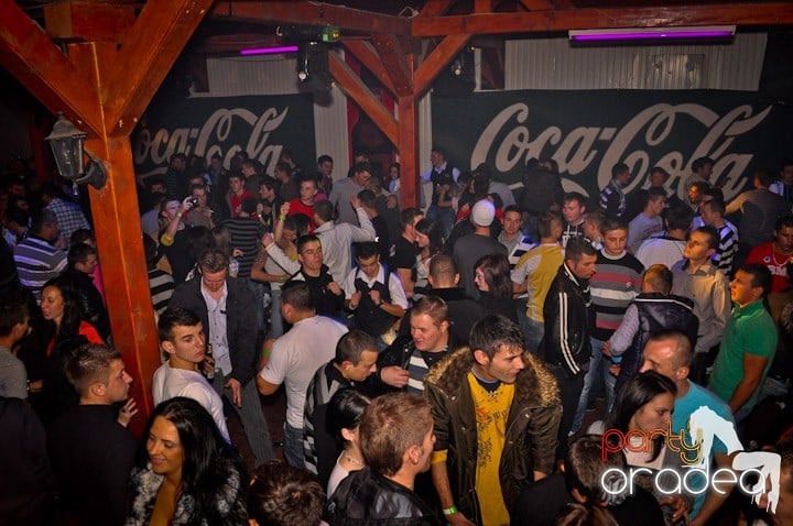 Party la maxim în Disco Faház,