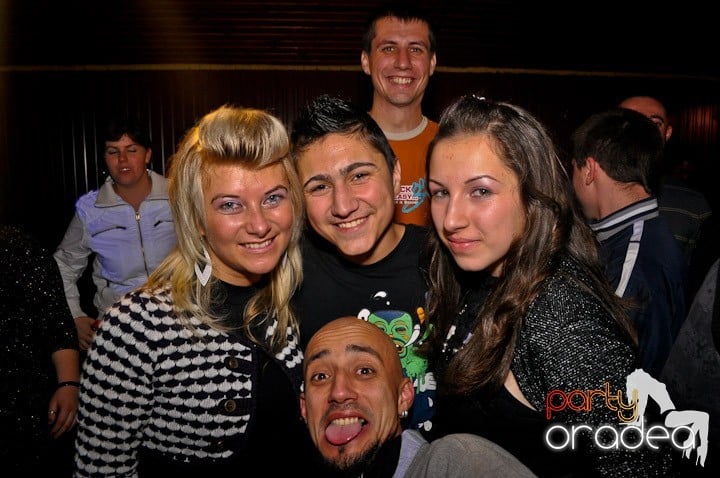 Party la maxim în Disco Faház,