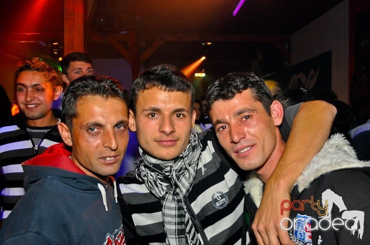 Party la maxim în Disco Faház,