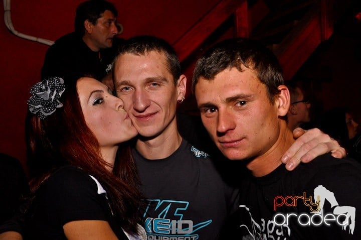 Party la maxim în Disco Faház,