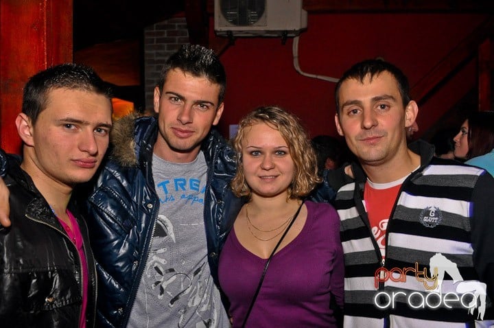 Party la maxim în Disco Faház,