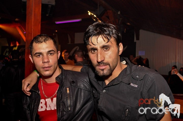 Party la maxim în Disco Faház,