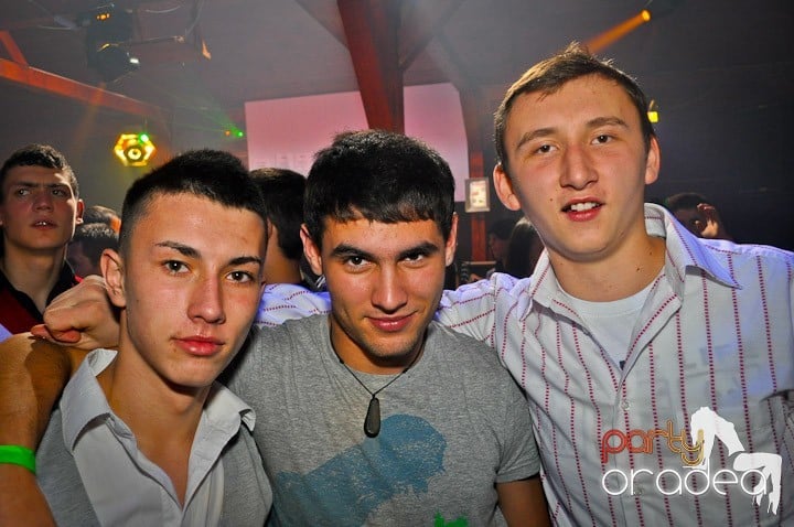 Party la maxim în Disco Faház,