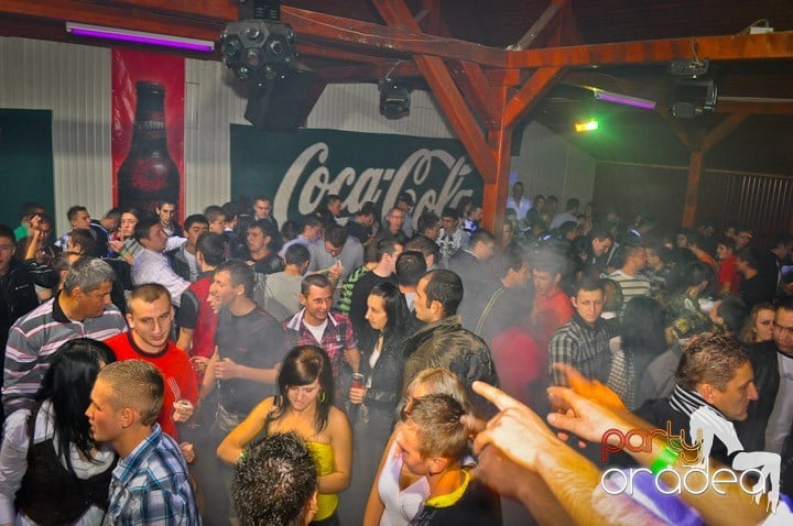 Party la maxim în Disco Faház,