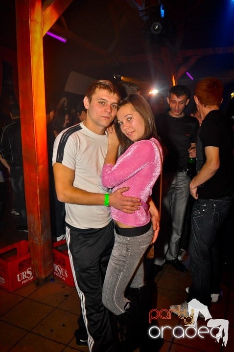 Party la maxim în Disco Faház,