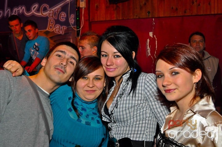 Party la maxim în Disco Faház,