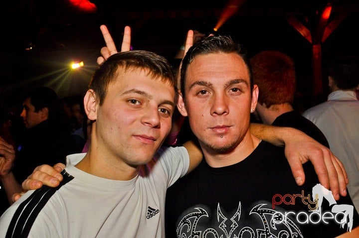 Party la maxim în Disco Faház,