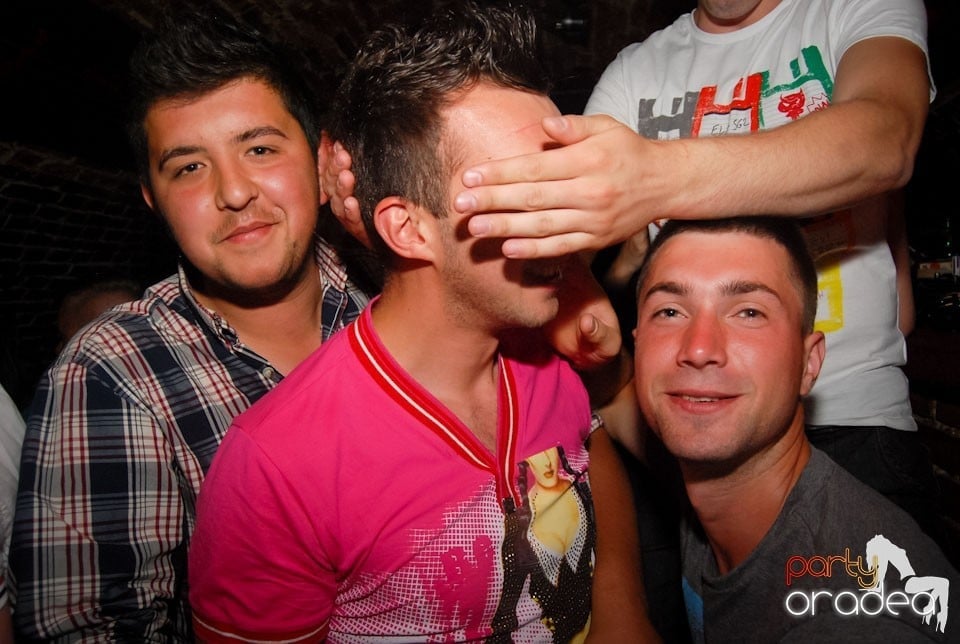 Party Time @ Club Escape, 