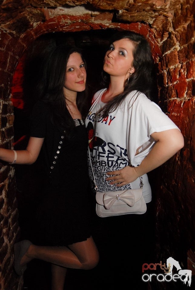 Party Time @ Club Escape, 