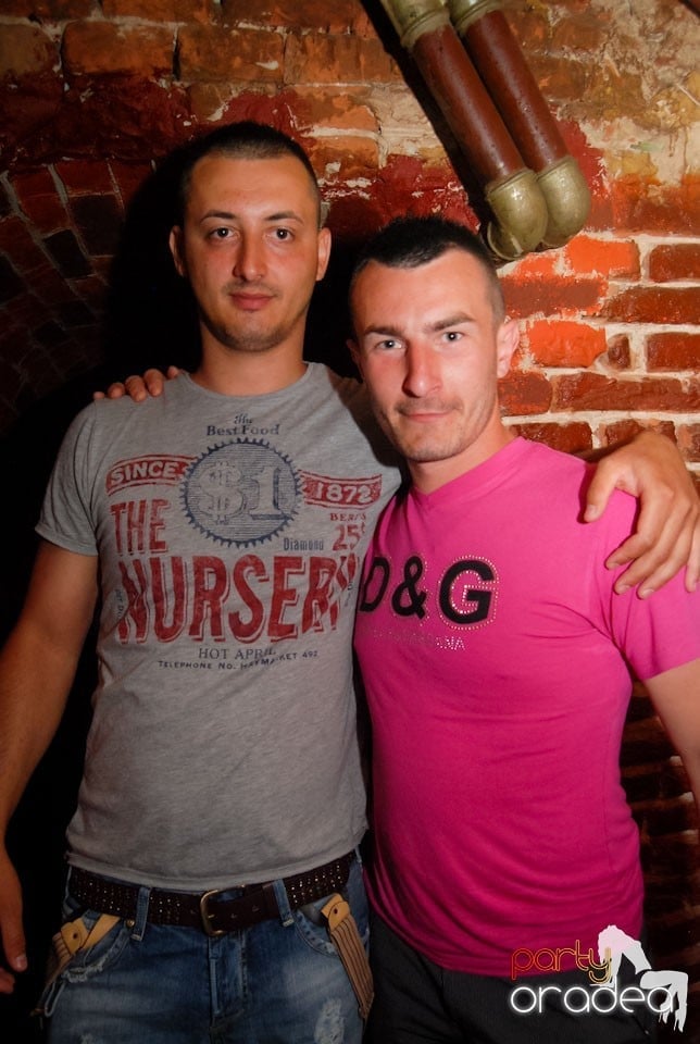 Party Time @ Club Escape, 