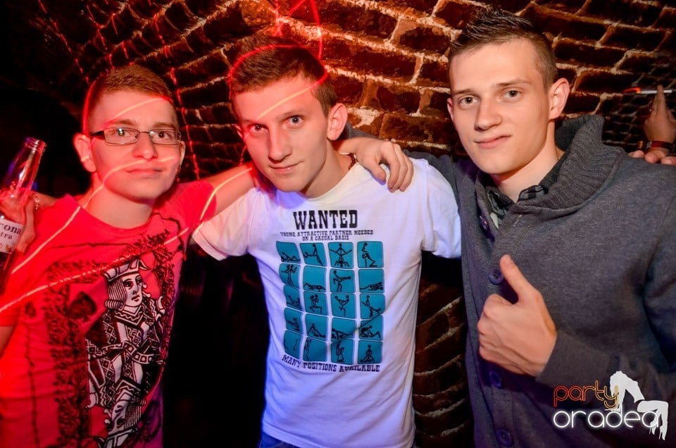 Party Time @ Club Escape, 