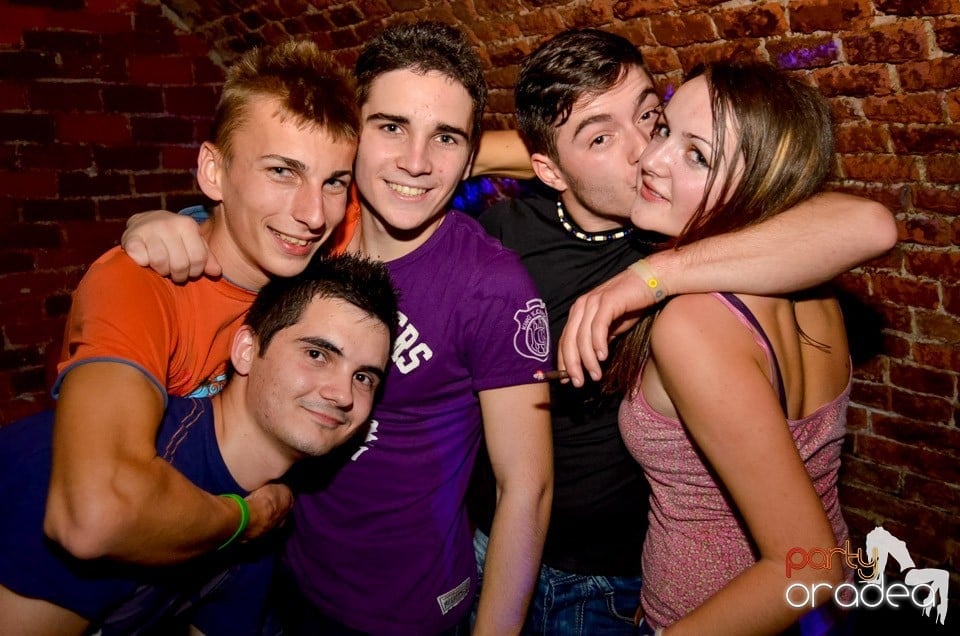 Party Time @ Club Escape, 