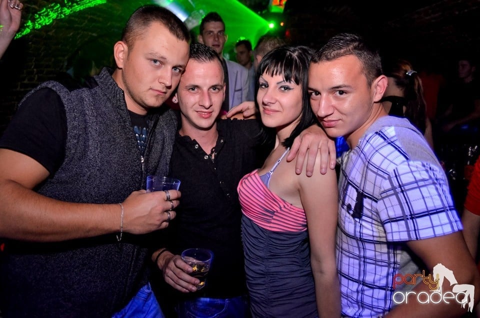 Party Time @ Club Escape, 