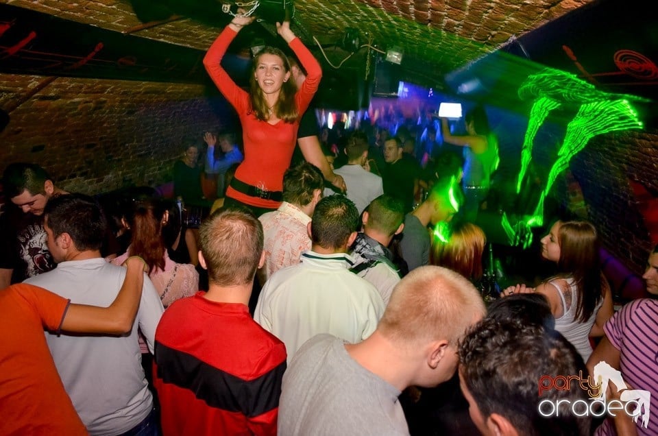 Party Time @ Club Escape, 