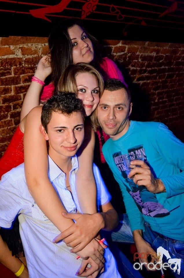 Party Time @ Club Escape, 