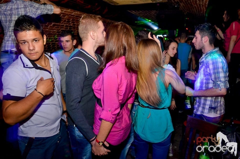 Party Time @ Club Escape, 