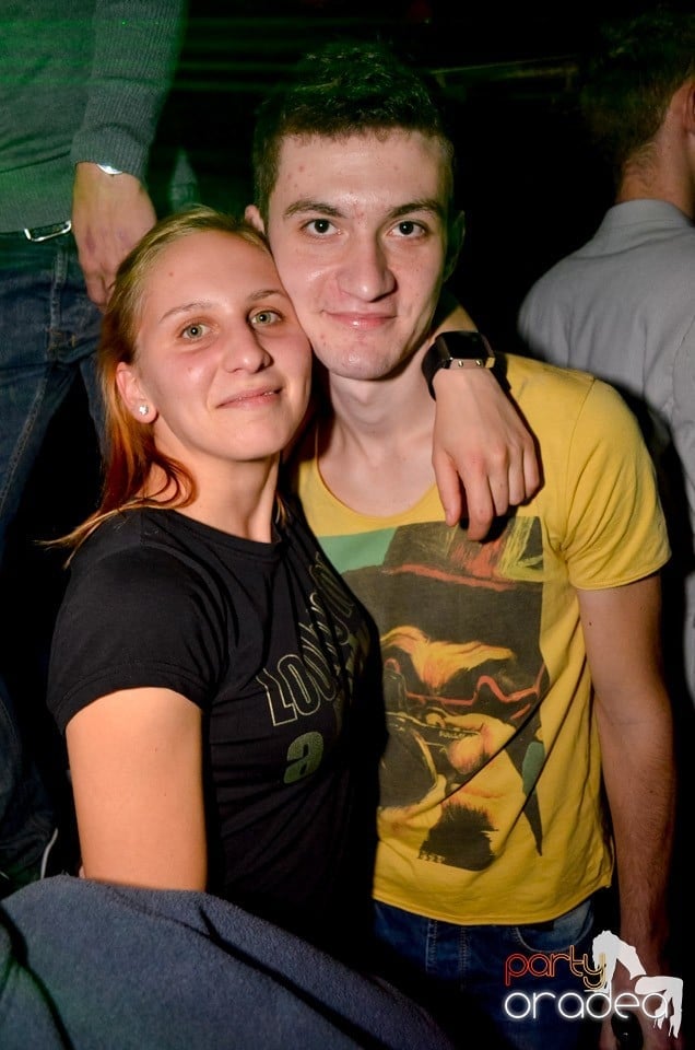 Party Time @ Club Escape, 