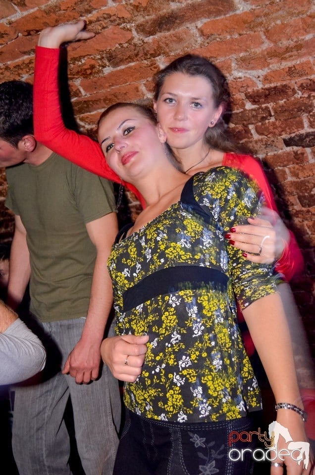 Party Time @ Club Escape, 