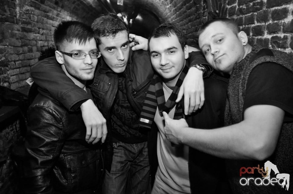 Party Time @ Club Escape, 