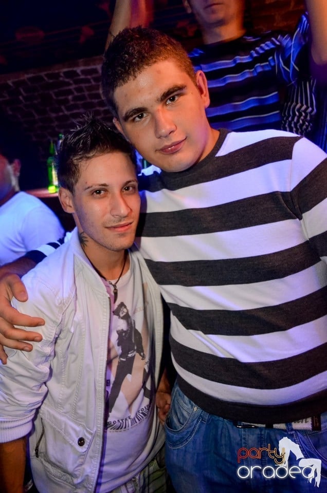 Party Time @ Club Escape, 