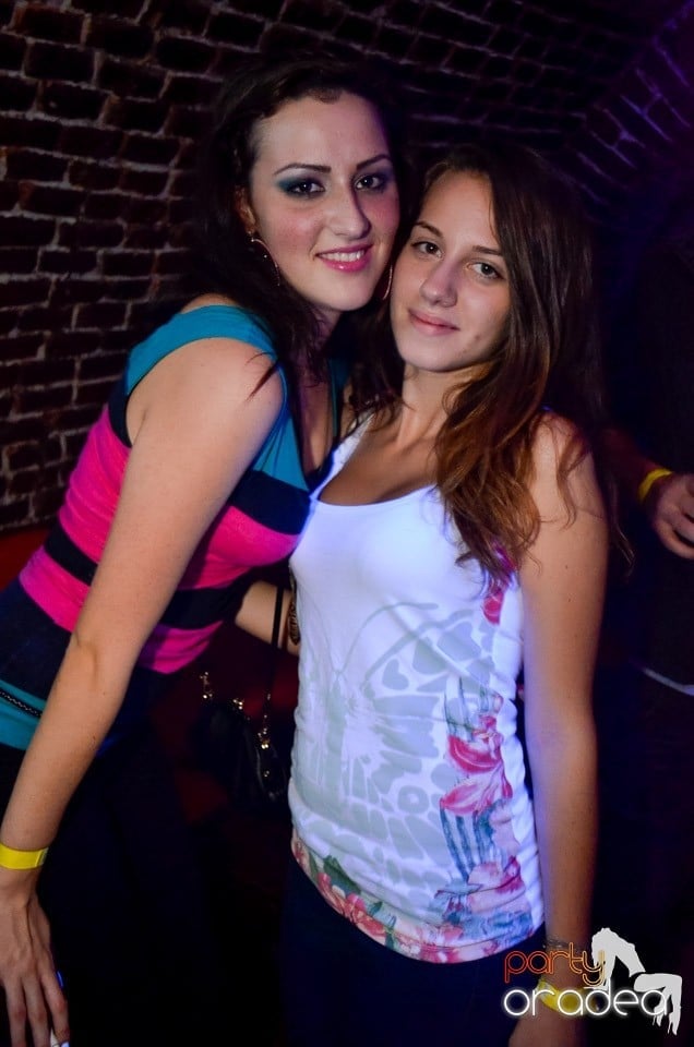 Party Time @ Club Escape, 