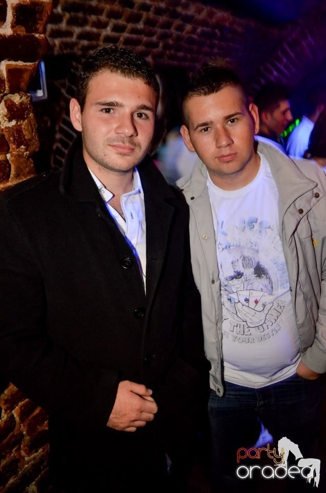 Party Time @ Club Escape, 