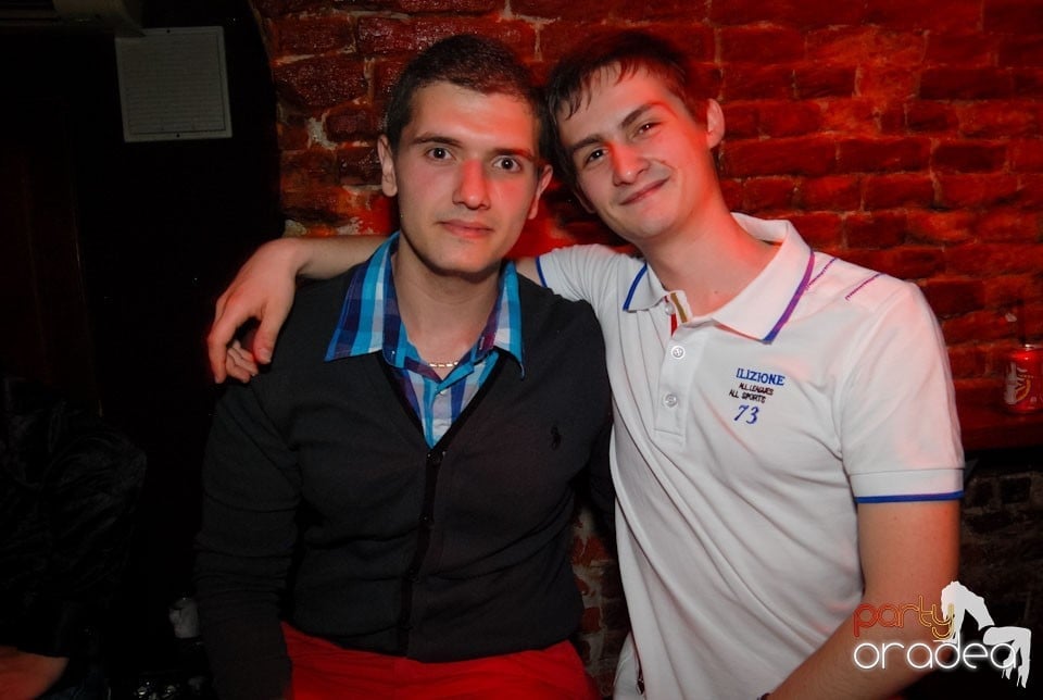 Party Time @ Club Escape, 