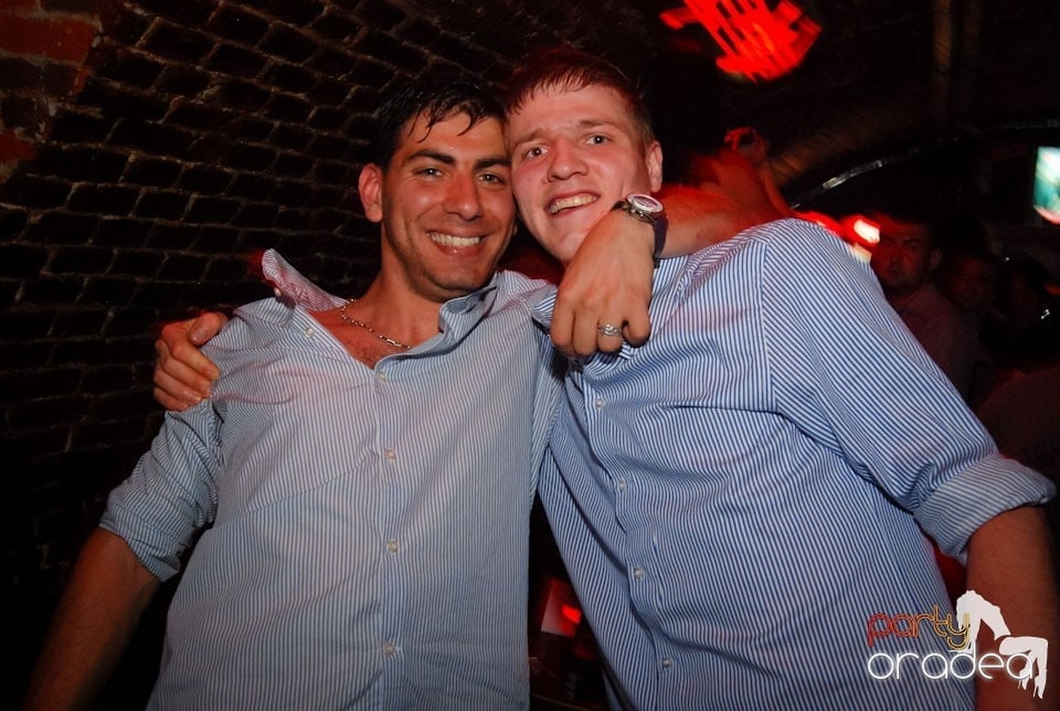 Party Time @ Club Escape, 