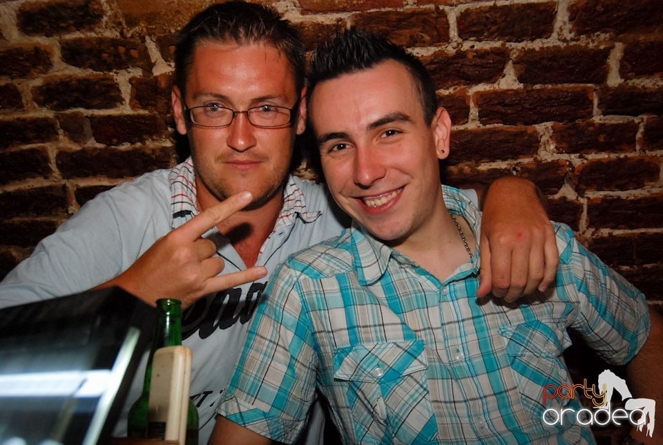 Party Time @ Club Escape, 