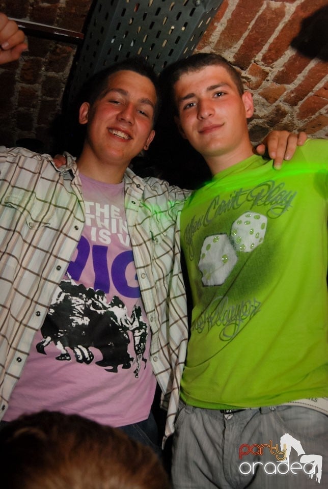 Party Time @ Club Escape, 