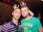 Party time în Club Escape