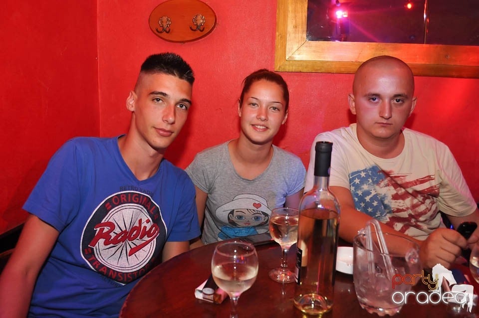 Party time în Downtown!, 