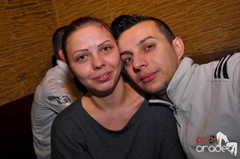 Party time în Downtown, 