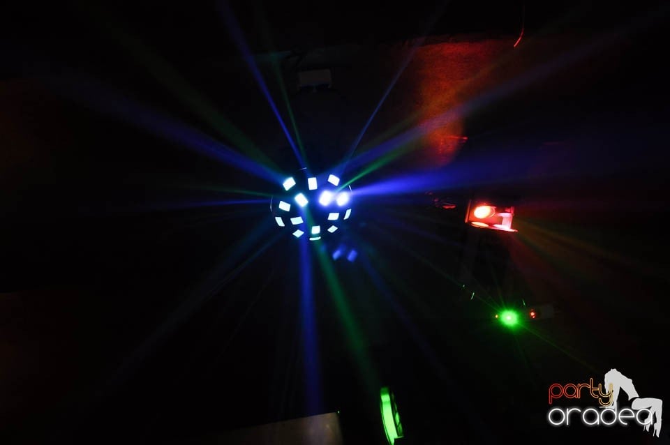 Party time în Downtown!, 