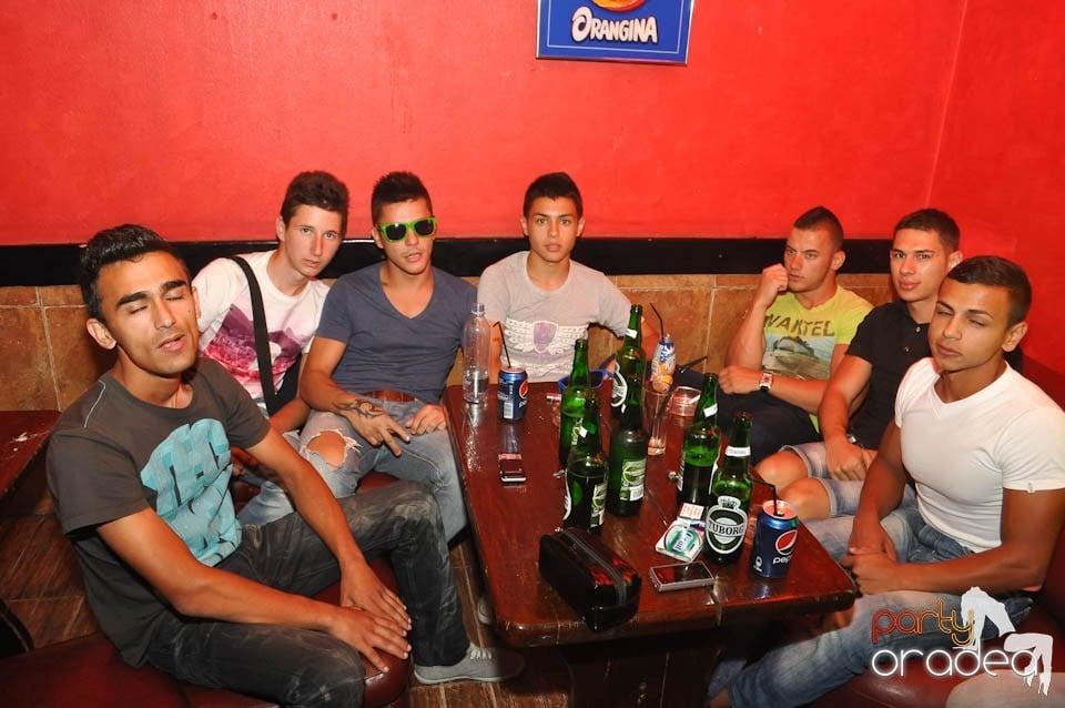 Party time în Downtown!, 